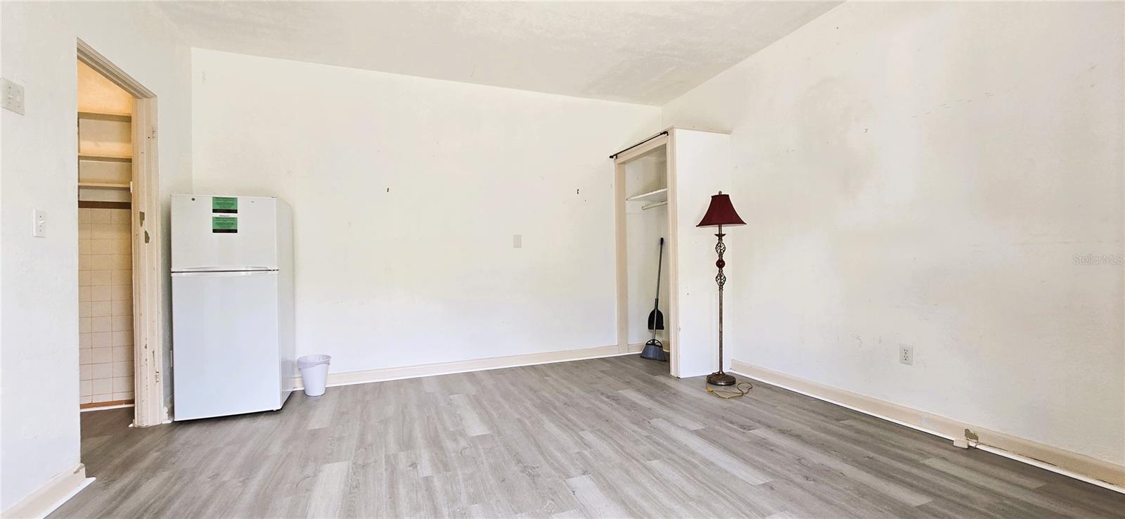 RIDGE MANOR - Residential Income