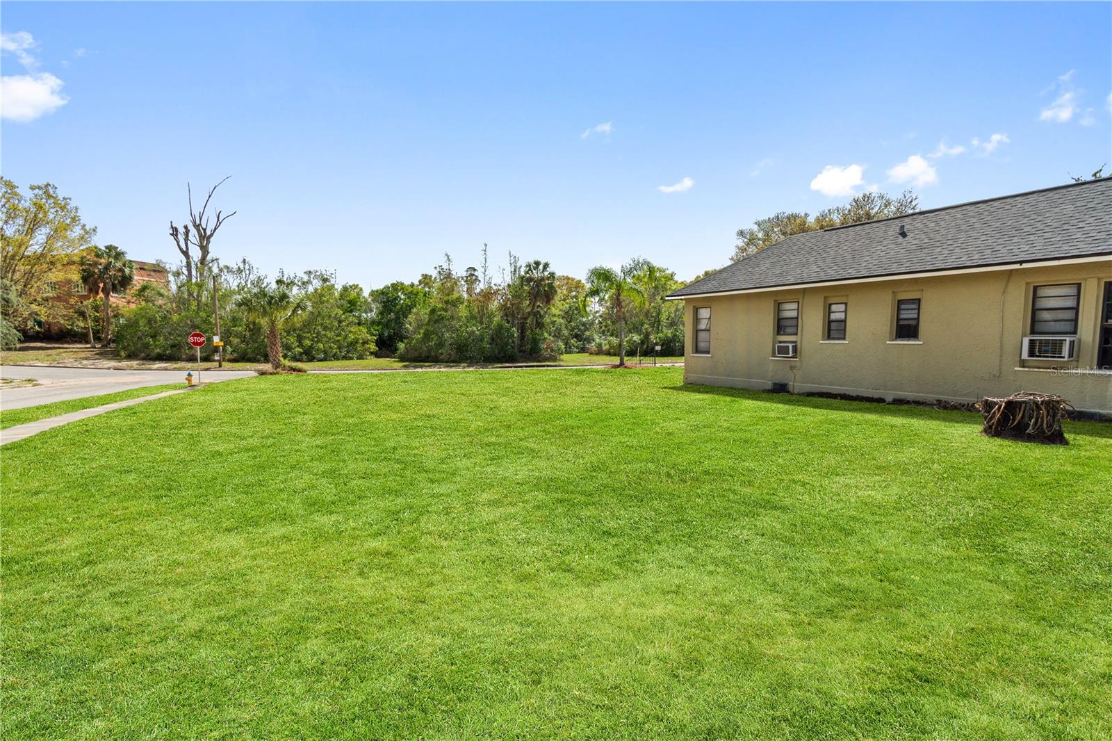 RIDGE MANOR - Residential Income