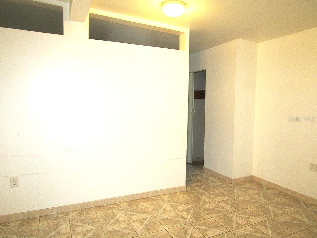 RIDGE MANOR - Residential Income