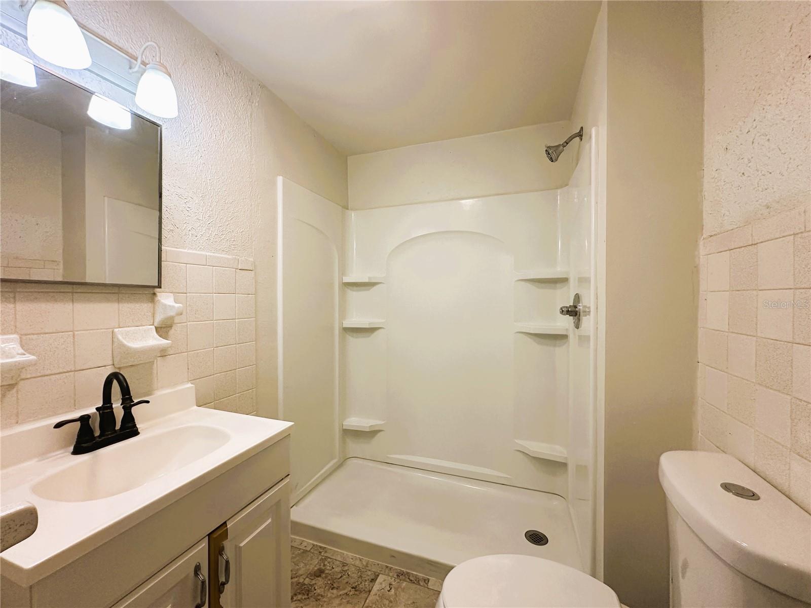 RIDGE MANOR - Residential Income