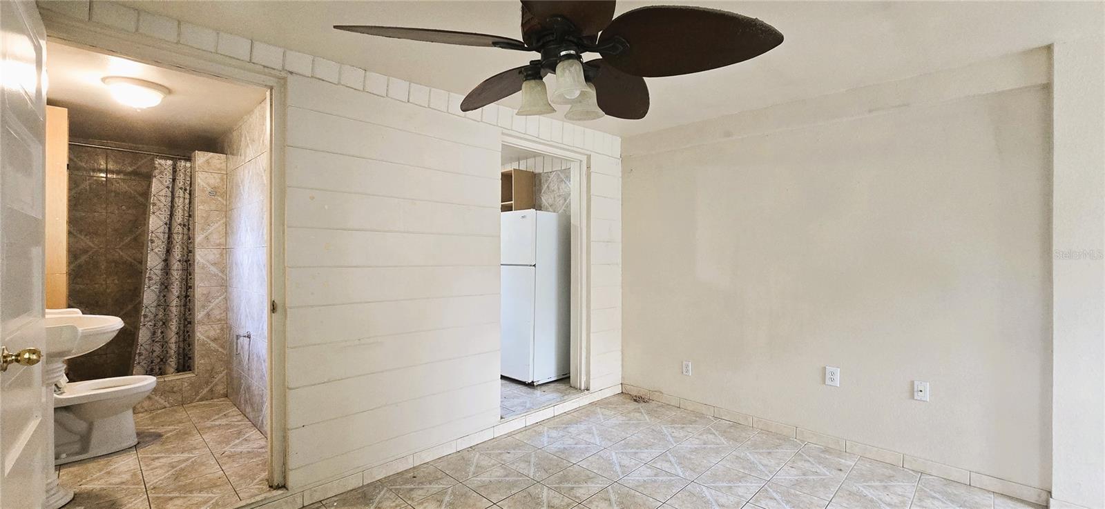 RIDGE MANOR - Residential Income