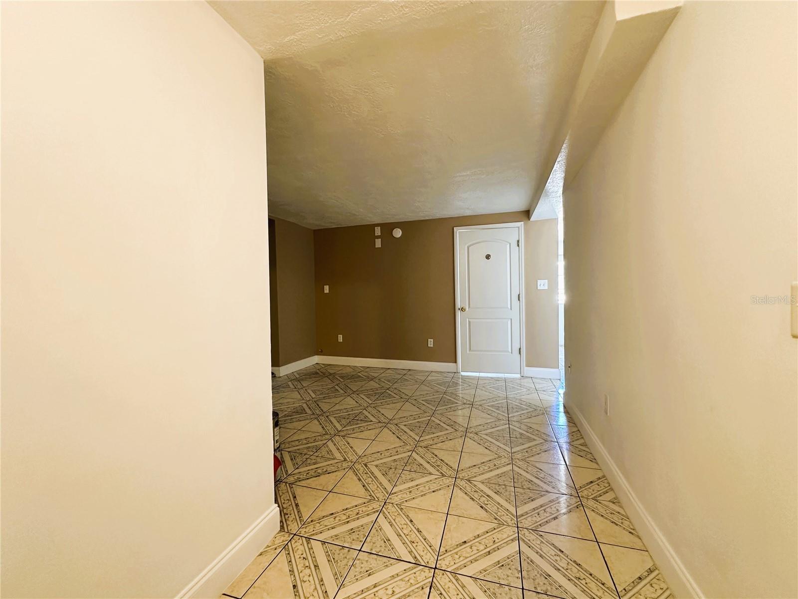 RIDGE MANOR - Residential Income