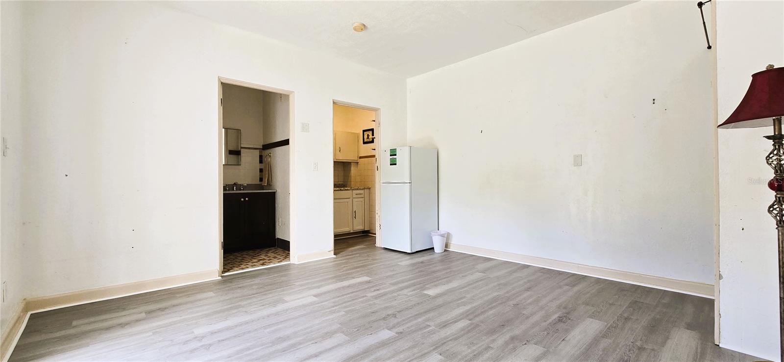 RIDGE MANOR - Residential Income