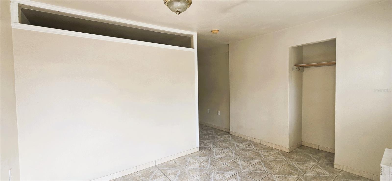 RIDGE MANOR - Residential Income