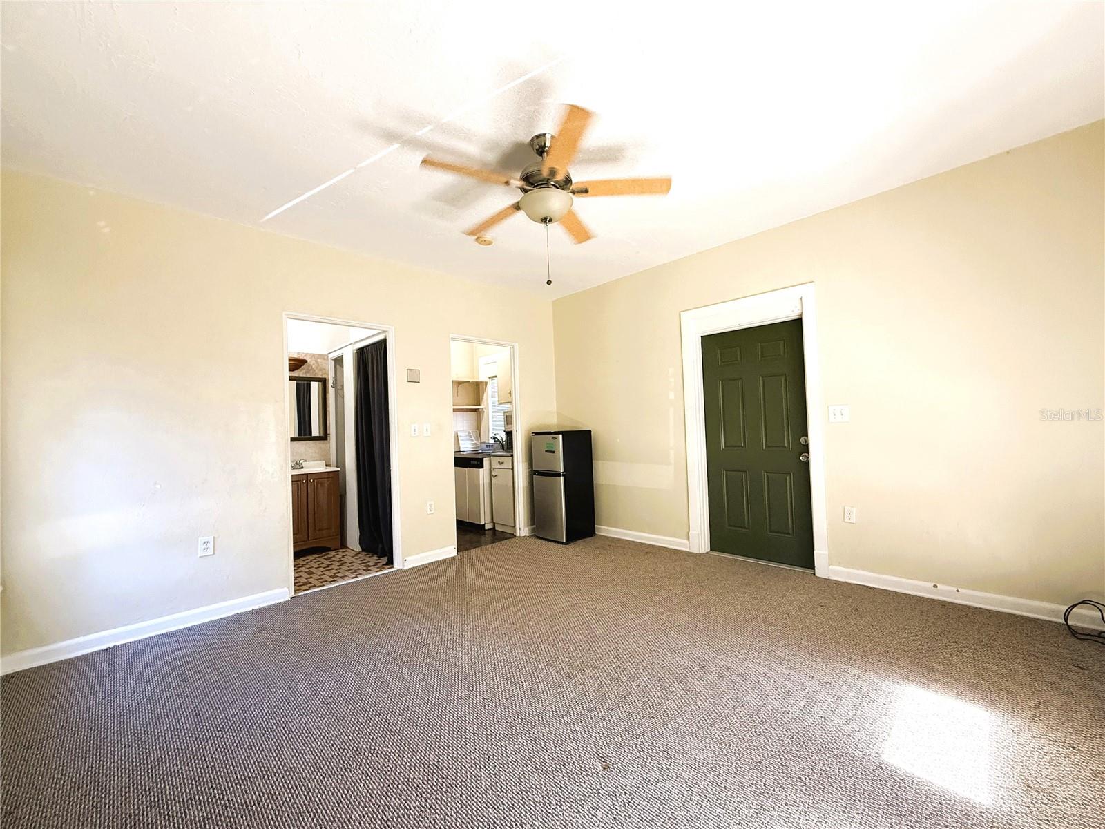 RIDGE MANOR - Residential Income