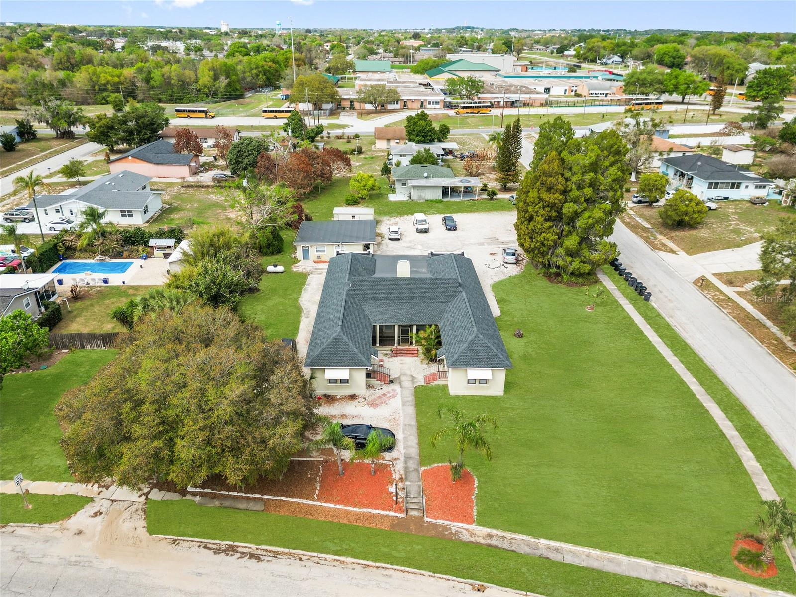 RIDGE MANOR - Residential Income