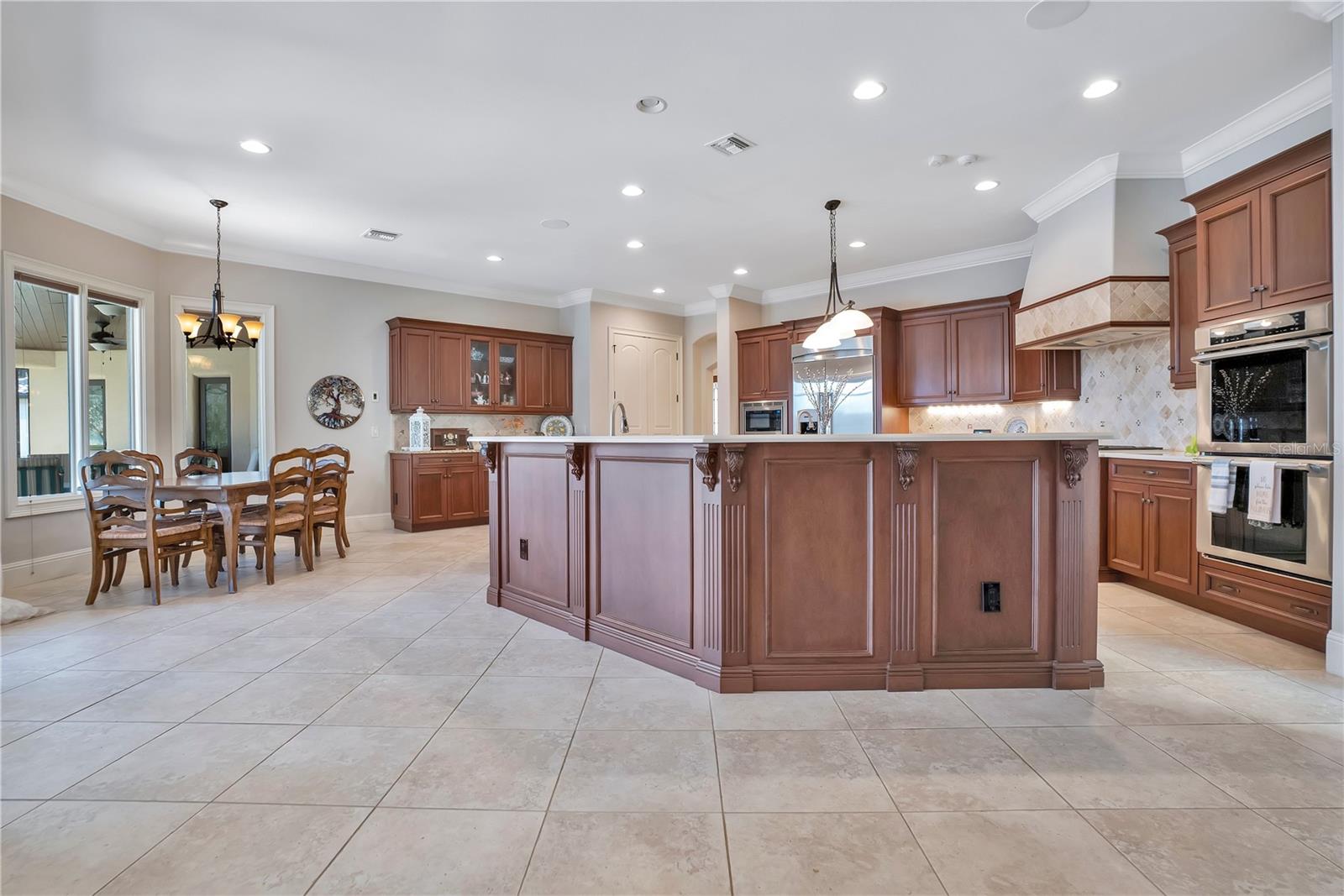 MOSS PARK RESERVE 01 REP - Residential