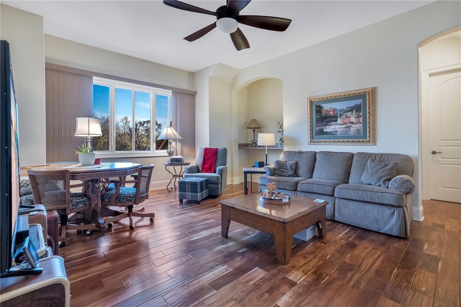 MOSS PARK RESERVE 01 REP - Residential