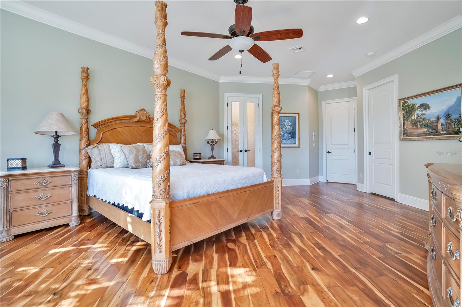 MOSS PARK RESERVE 01 REP - Residential