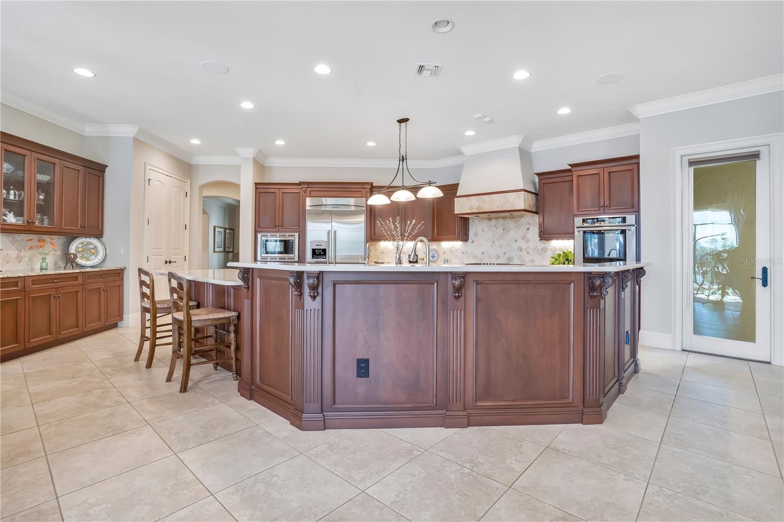 MOSS PARK RESERVE 01 REP - Residential