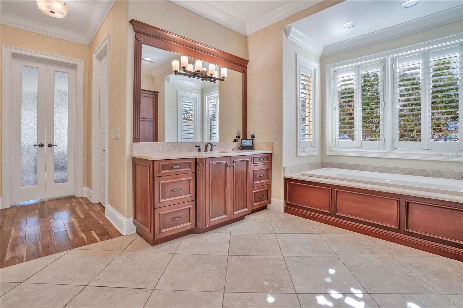 MOSS PARK RESERVE 01 REP - Residential