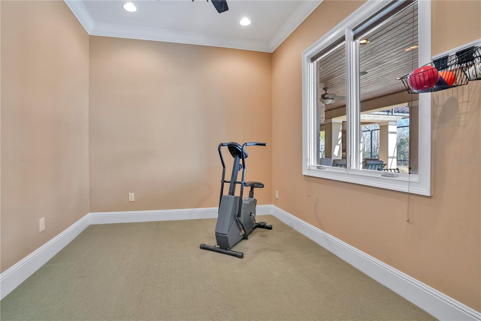 MOSS PARK RESERVE 01 REP - Residential