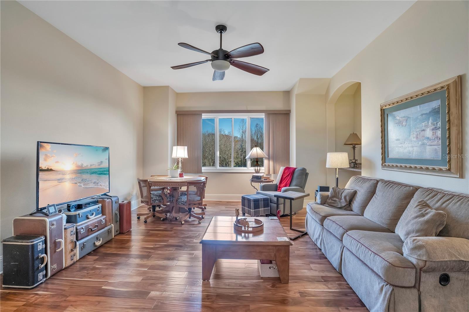 MOSS PARK RESERVE 01 REP - Residential