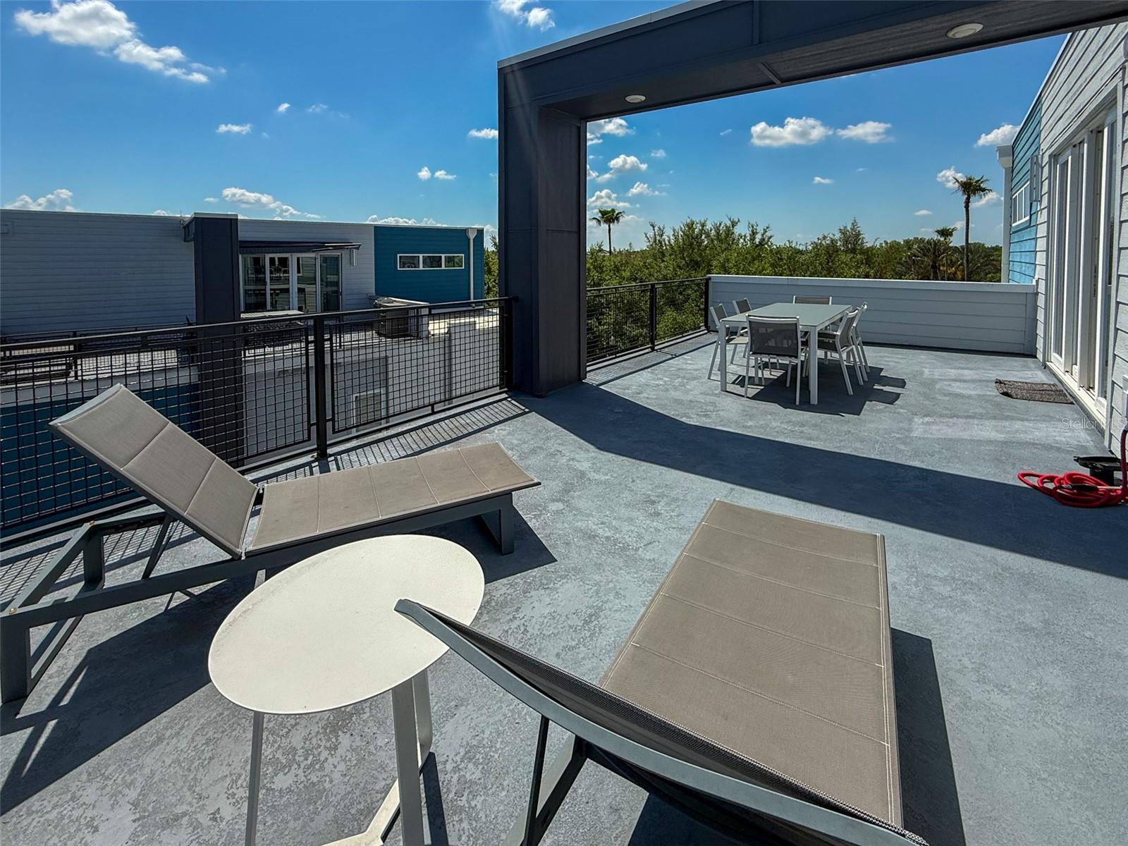 SPECTRUM AT REUNION CONDO PH 5A & 5B - Residential Lease