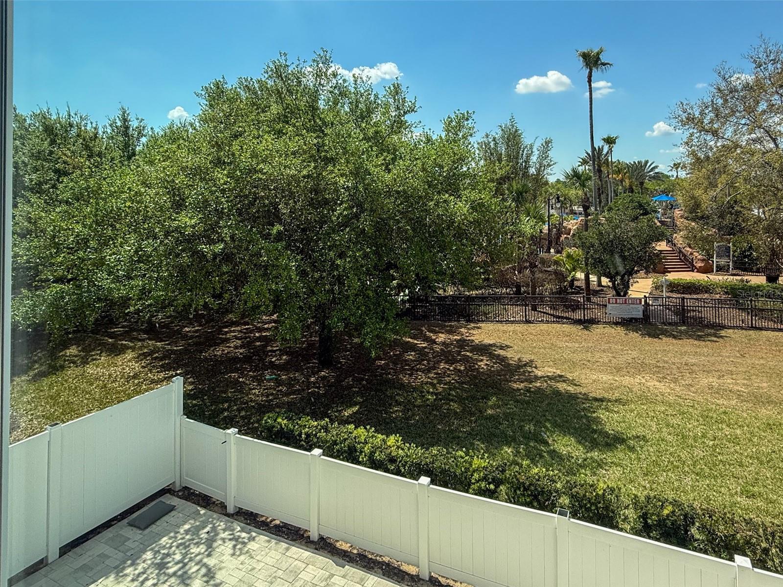 SPECTRUM AT REUNION CONDO PH 5A & 5B - Residential Lease