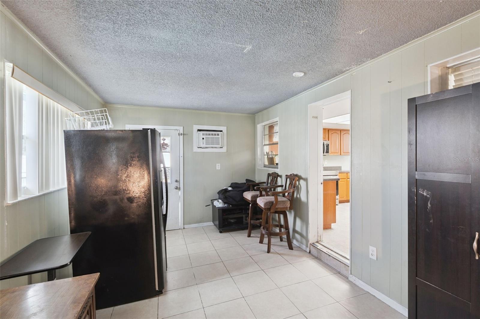 PRIMA VISTA - Residential