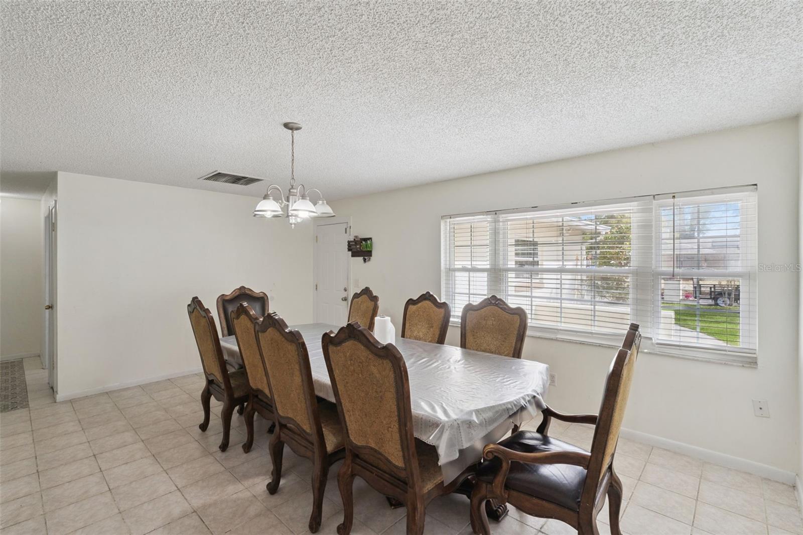 PRIMA VISTA - Residential