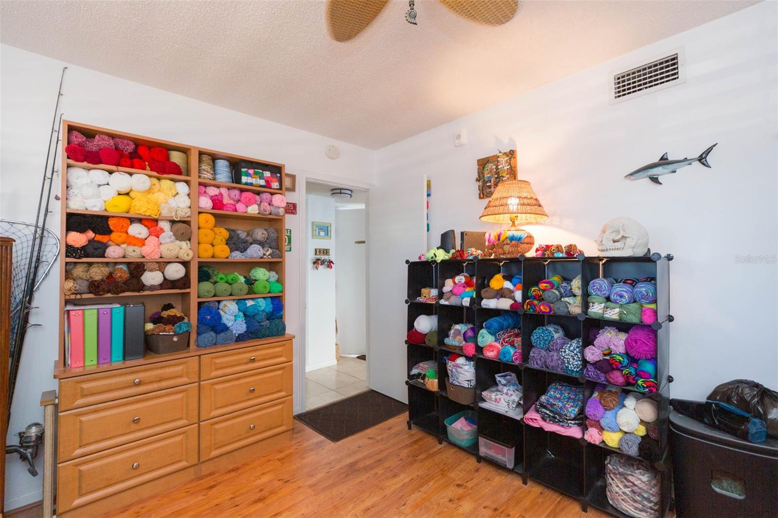 LA PUERTA DEL SOL CONDO - Residential