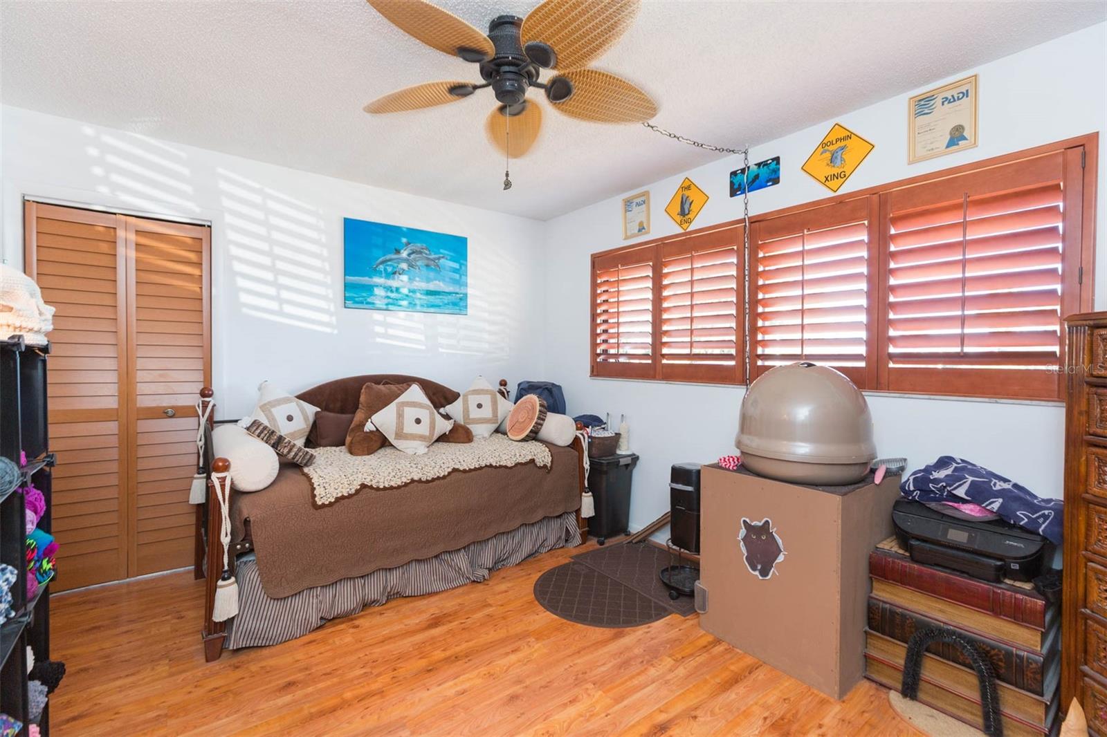 LA PUERTA DEL SOL CONDO - Residential