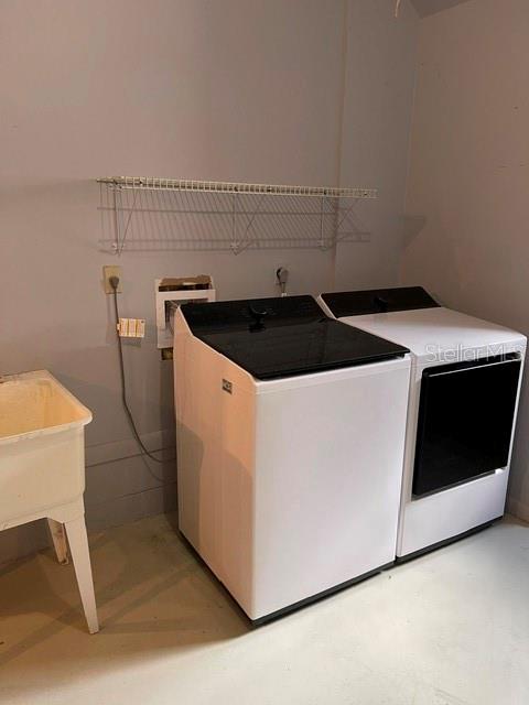 ON TOP OF THE WORLD - Residential