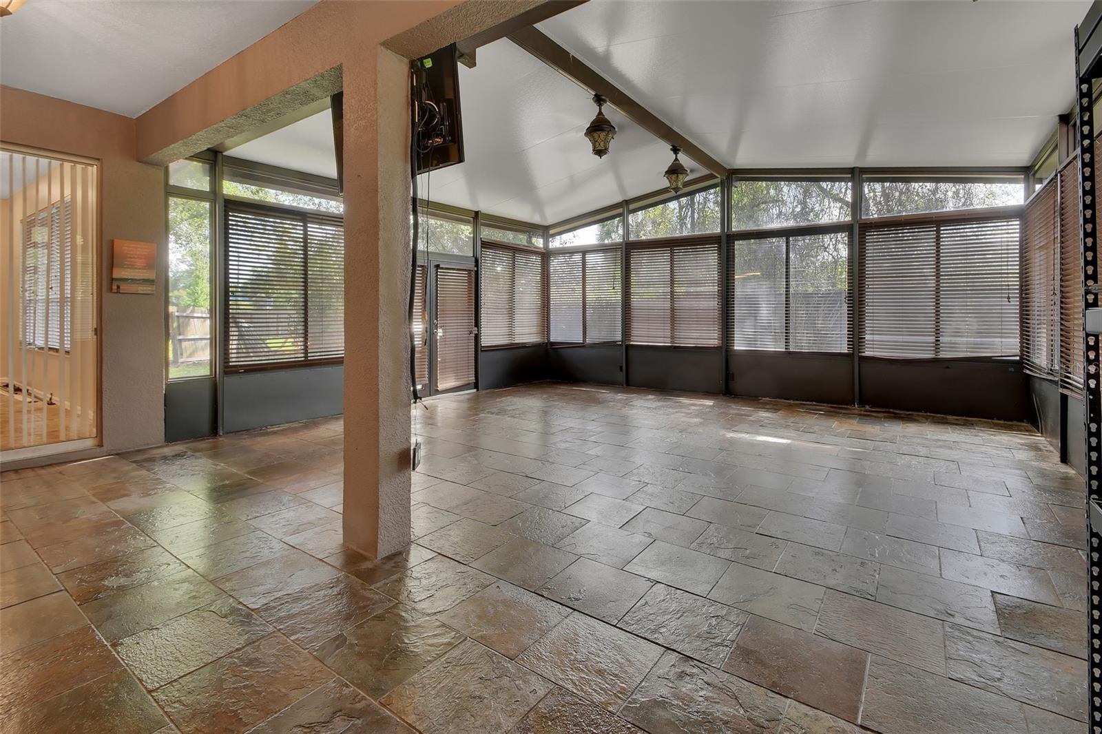 RESERVE AT DEBARY PH 04 - Residential