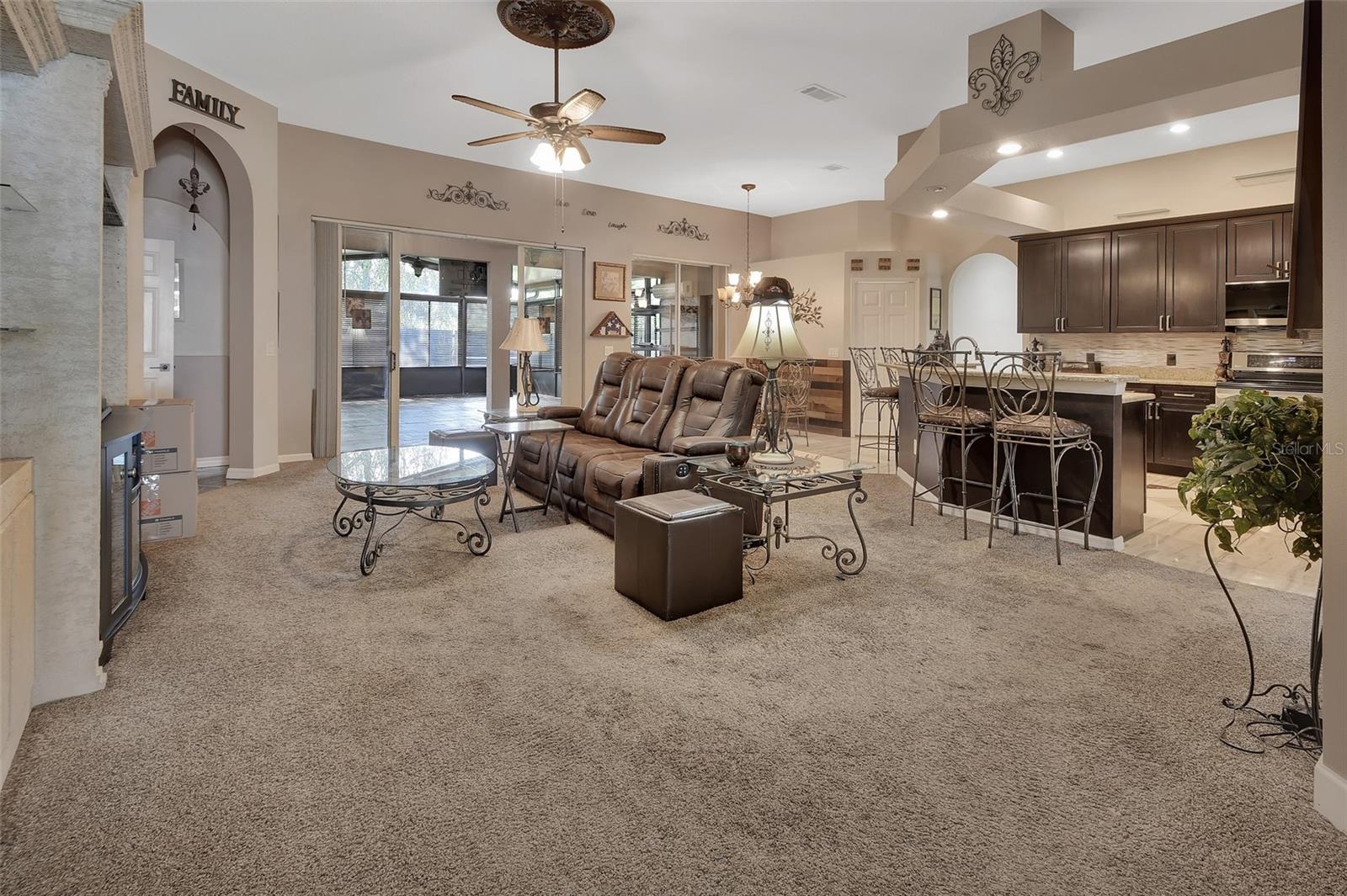 RESERVE AT DEBARY PH 04 - Residential