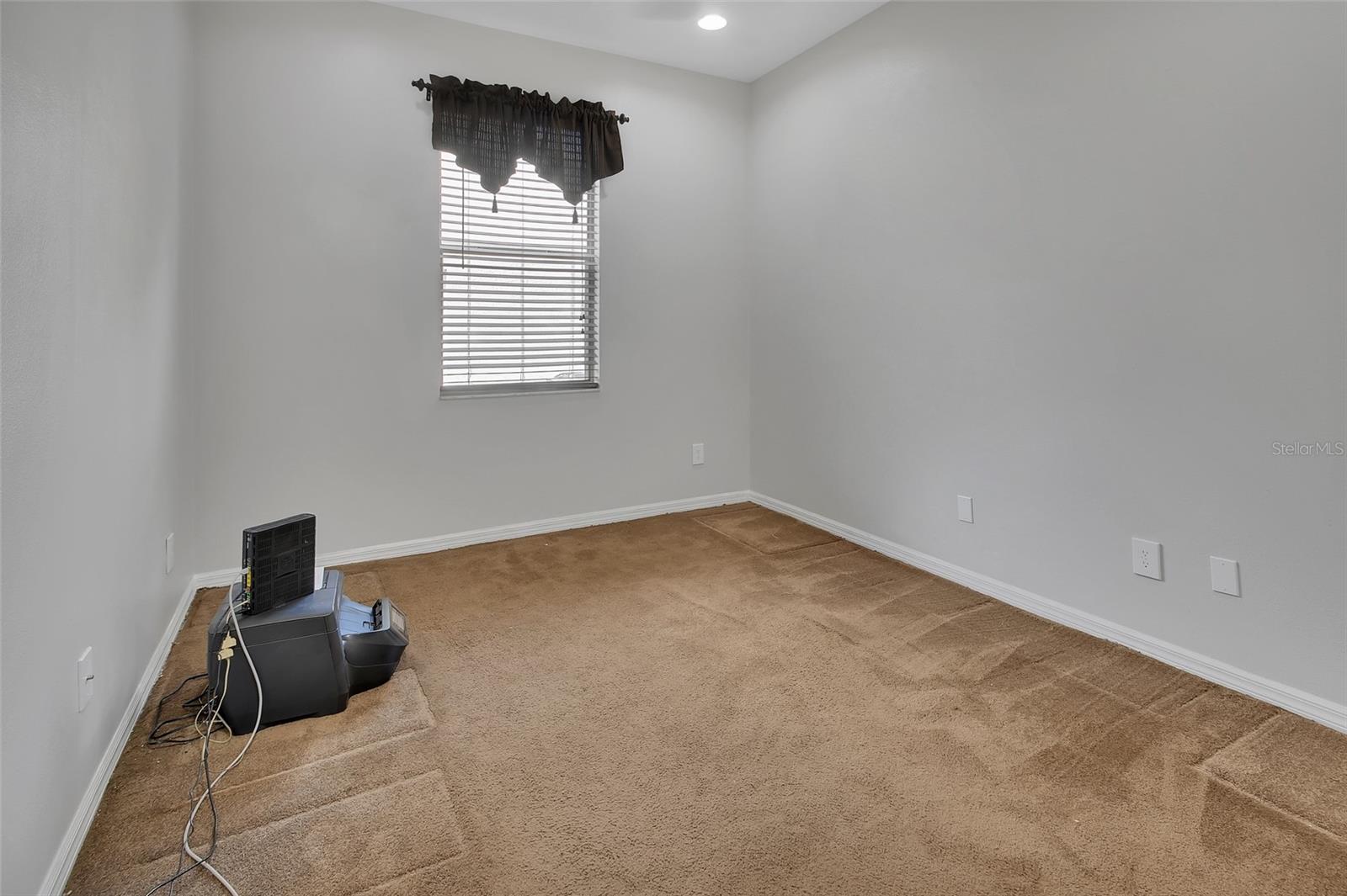 RESERVE AT DEBARY PH 04 - Residential