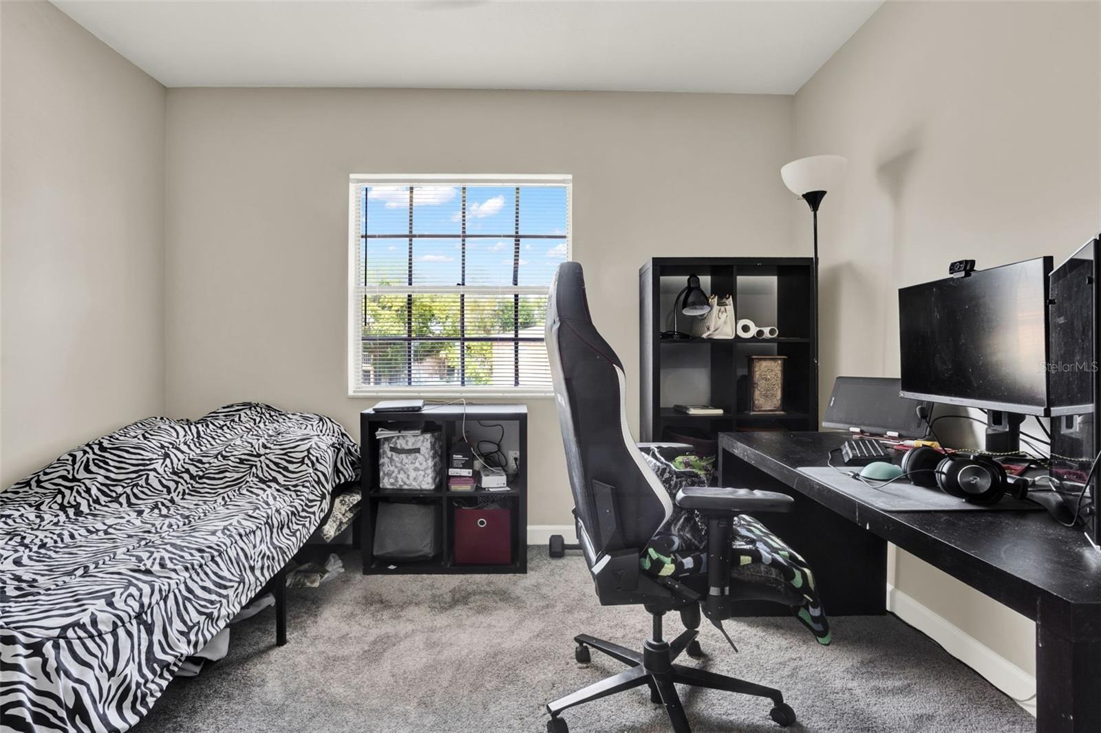 CARRINGTON PARK A CONDO - Residential