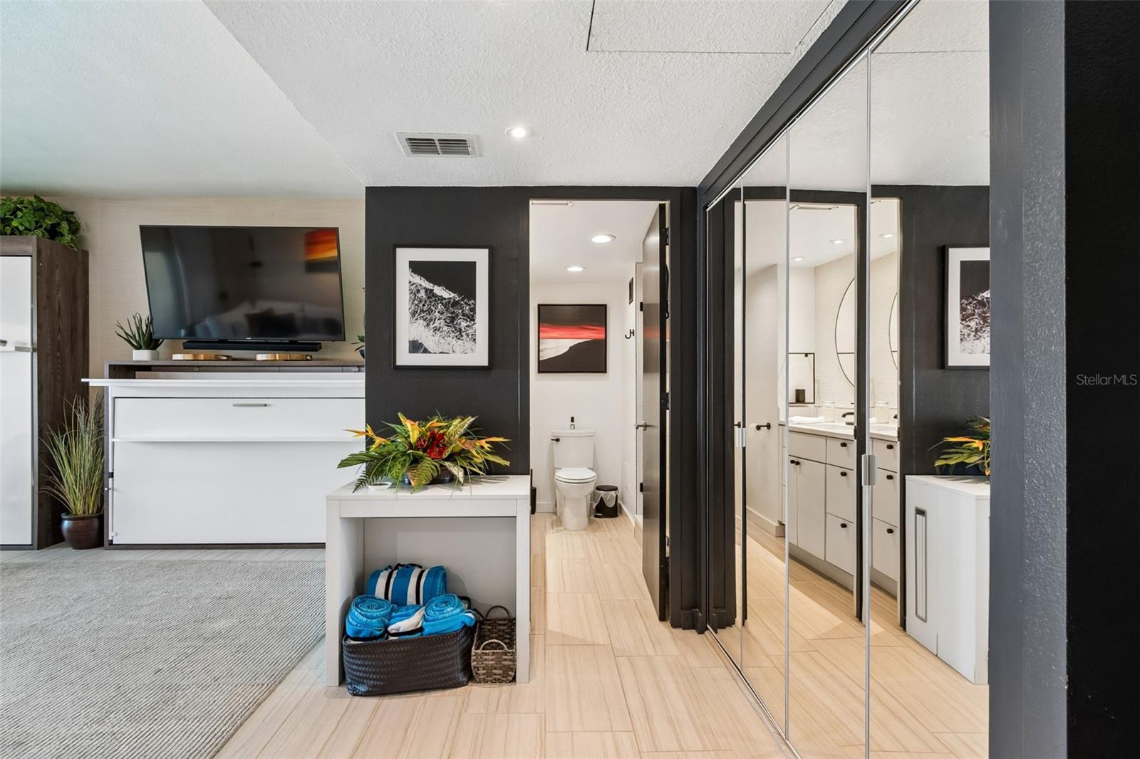 REGATTA BEACH CLUB CONDO - Residential