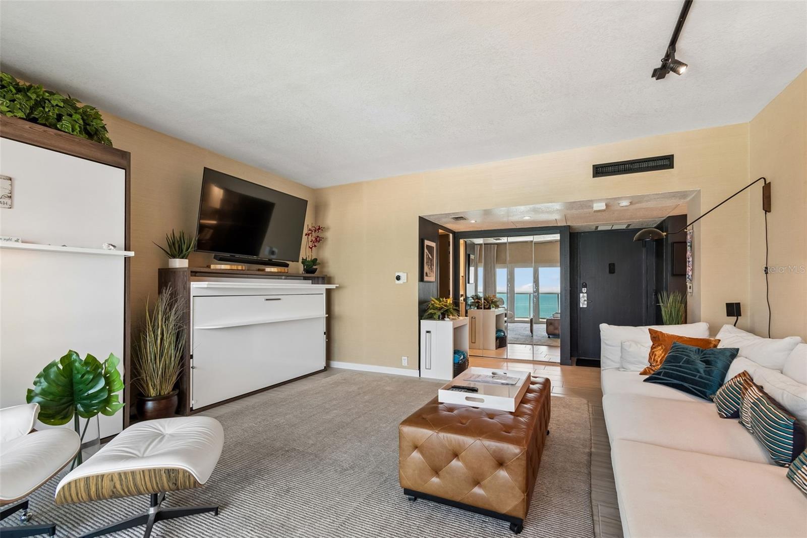 REGATTA BEACH CLUB CONDO - Residential