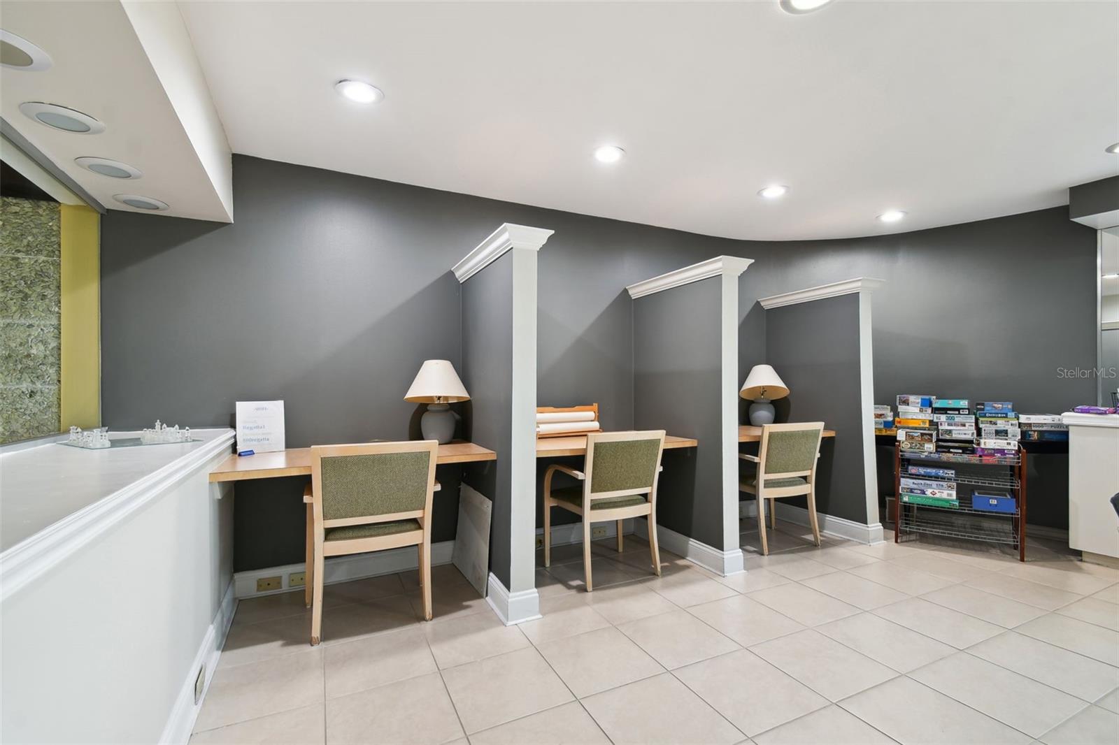 REGATTA BEACH CLUB CONDO - Residential