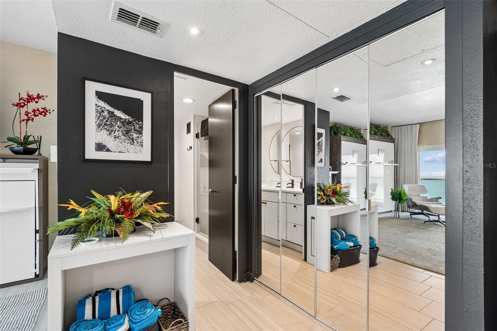 REGATTA BEACH CLUB CONDO - Residential