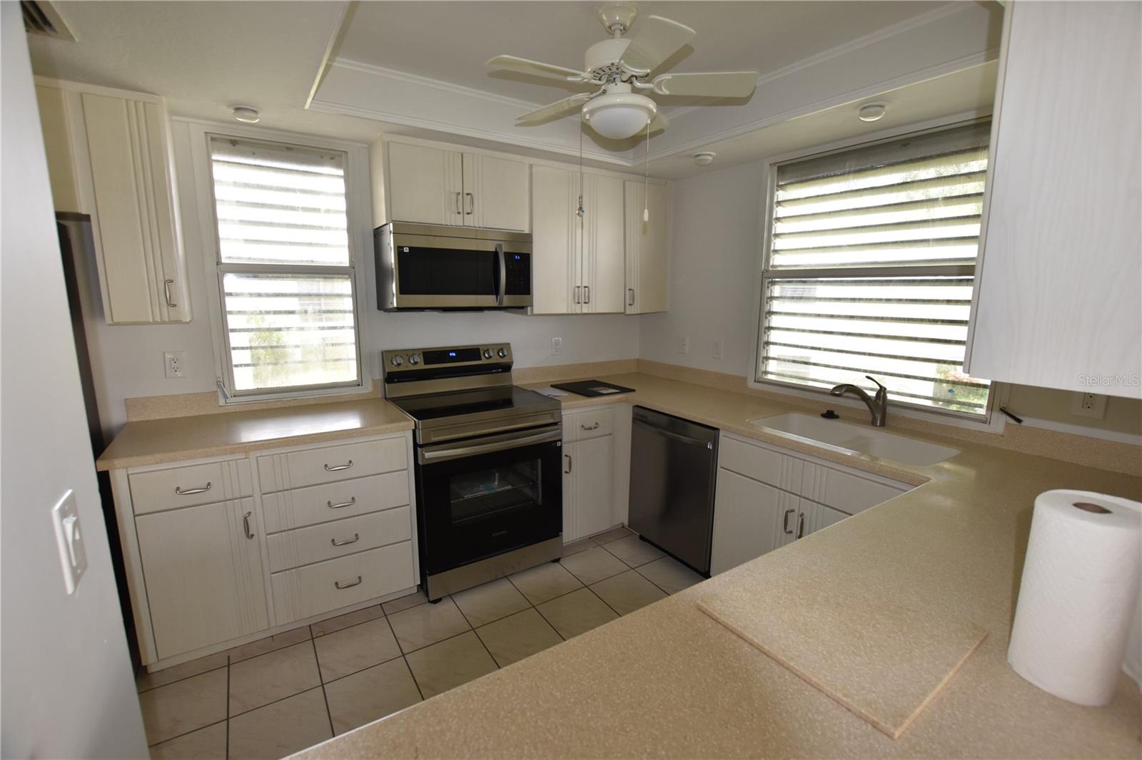 HERONMERE II - Residential Lease