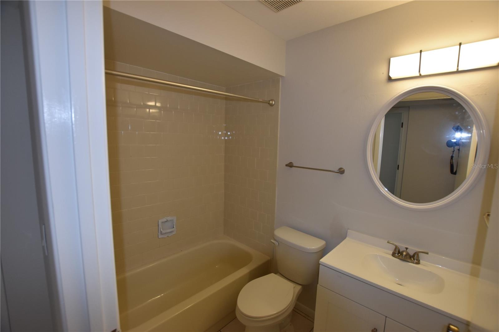 HERONMERE II - Residential Lease