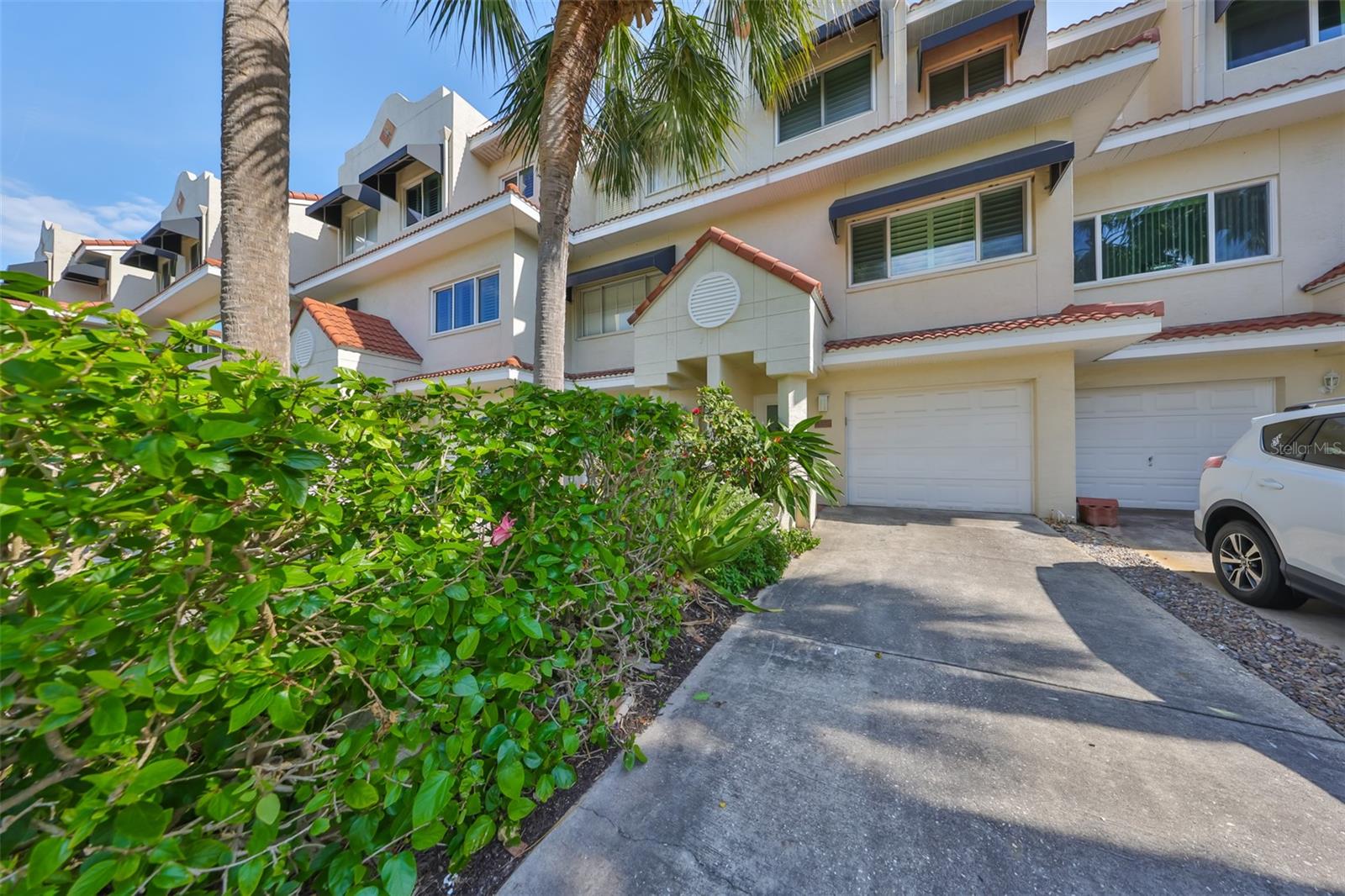 4625 MIRABELLA COURT