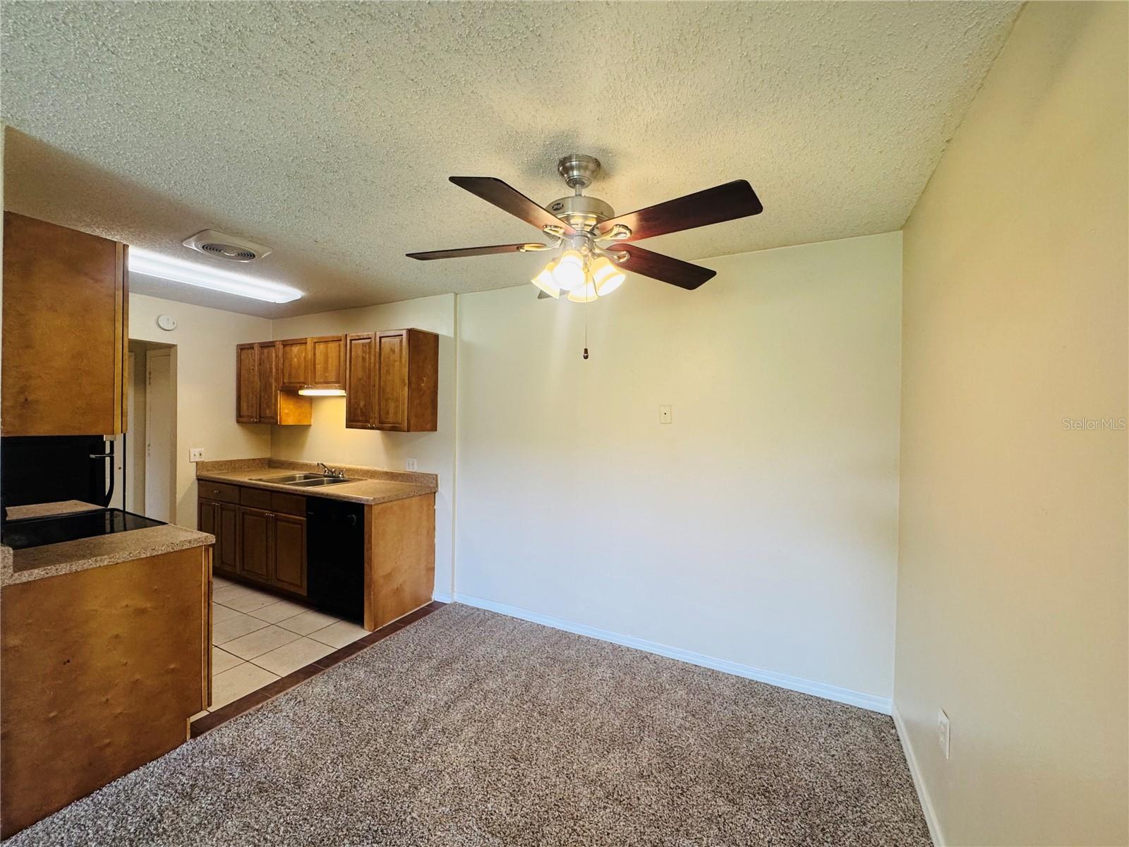 1695 LEE ROAD E214