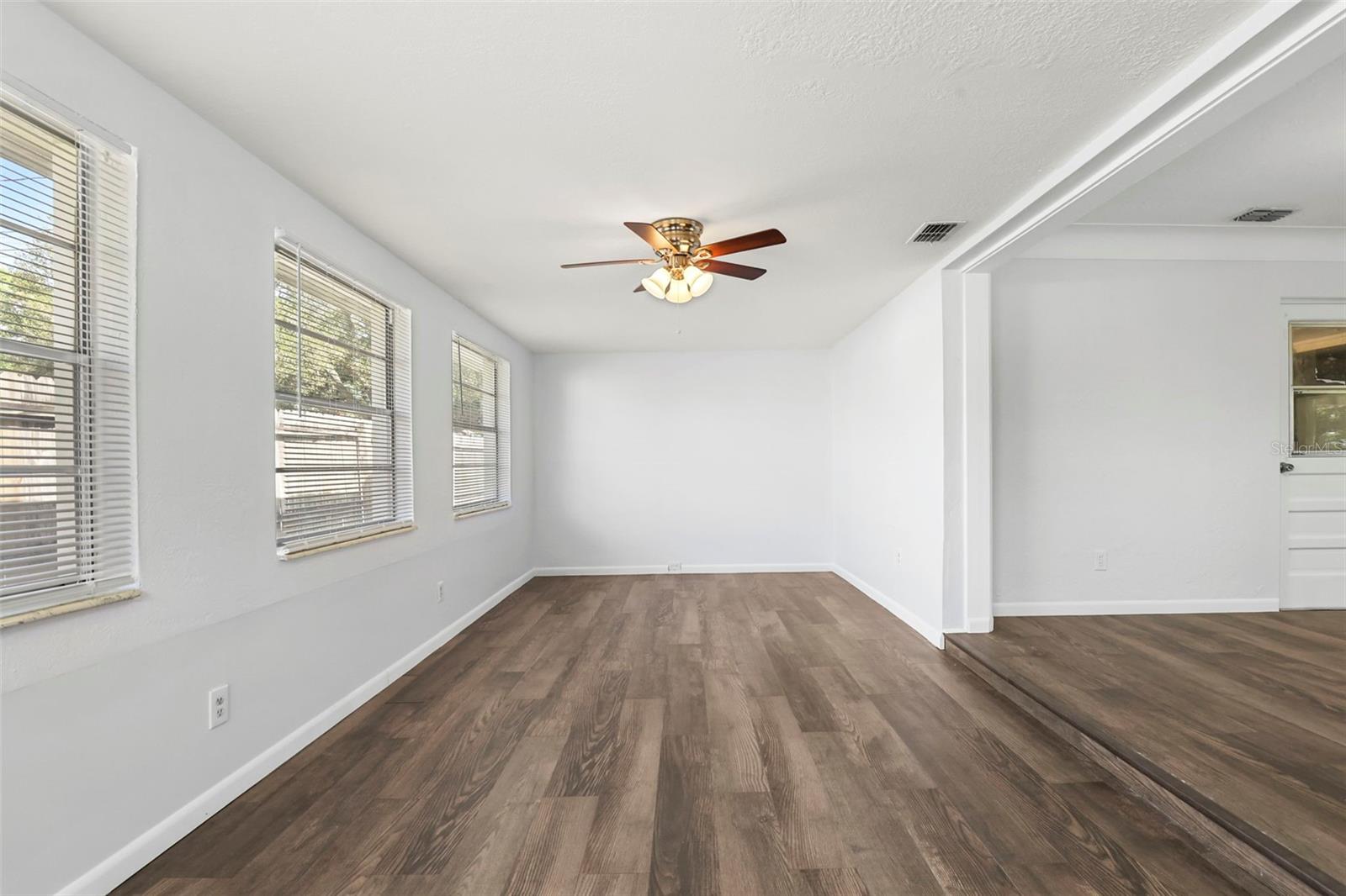 GARDEN MANOR SEC 2 - Residential