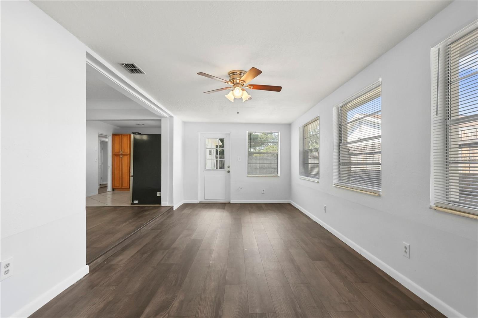 GARDEN MANOR SEC 2 - Residential