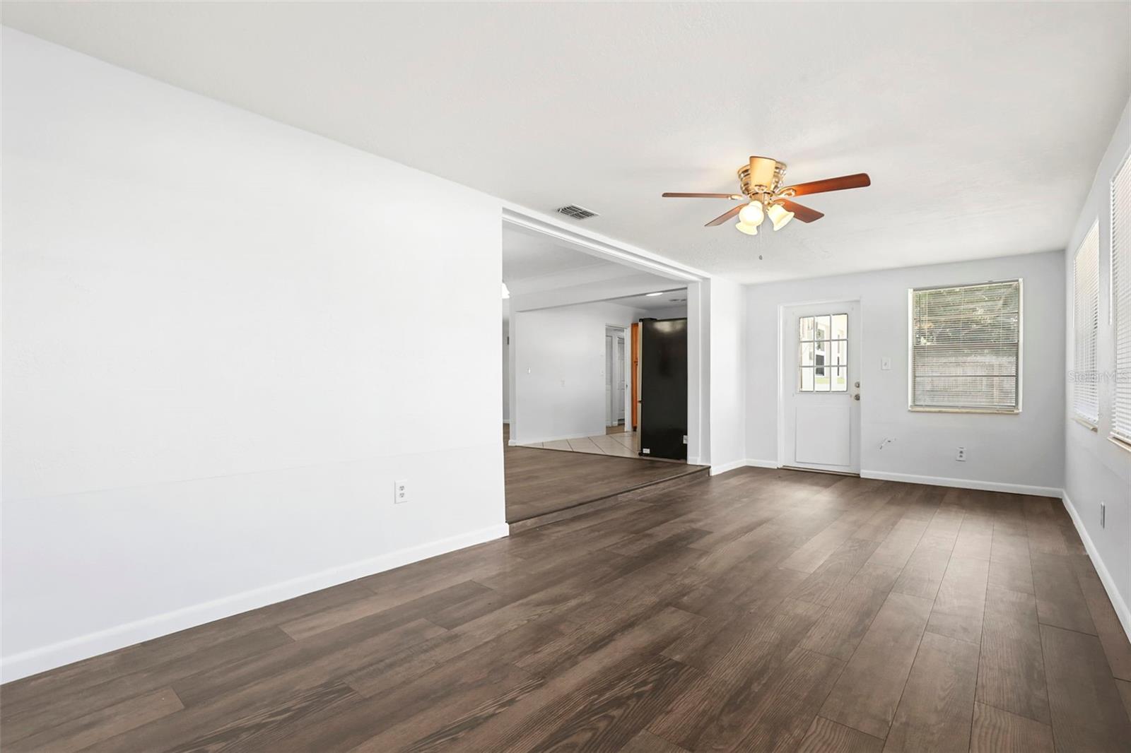 GARDEN MANOR SEC 2 - Residential