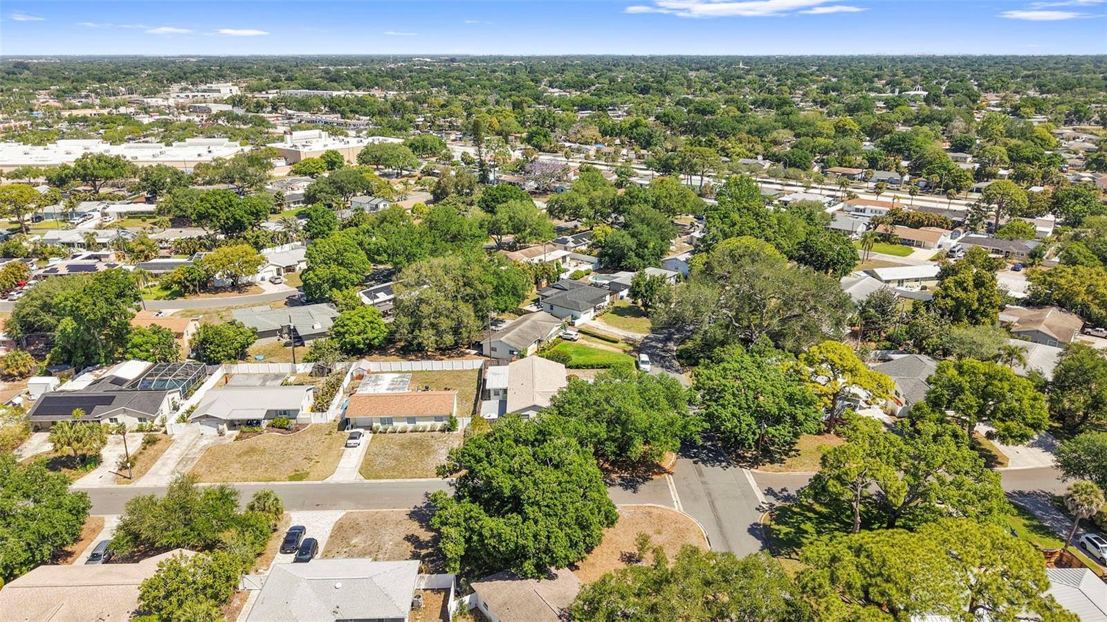 GARDEN MANOR SEC 2 - Residential