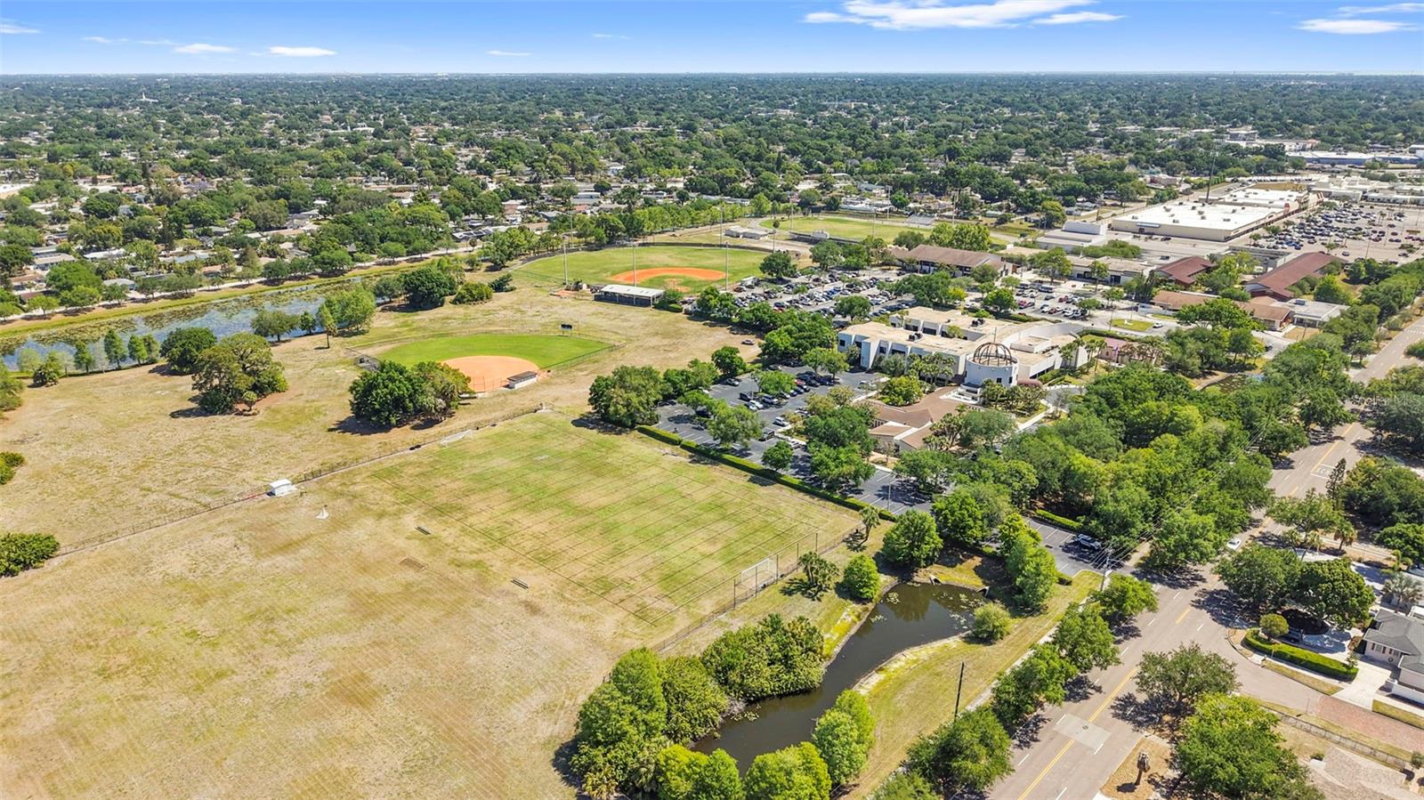 GARDEN MANOR SEC 2 - Residential