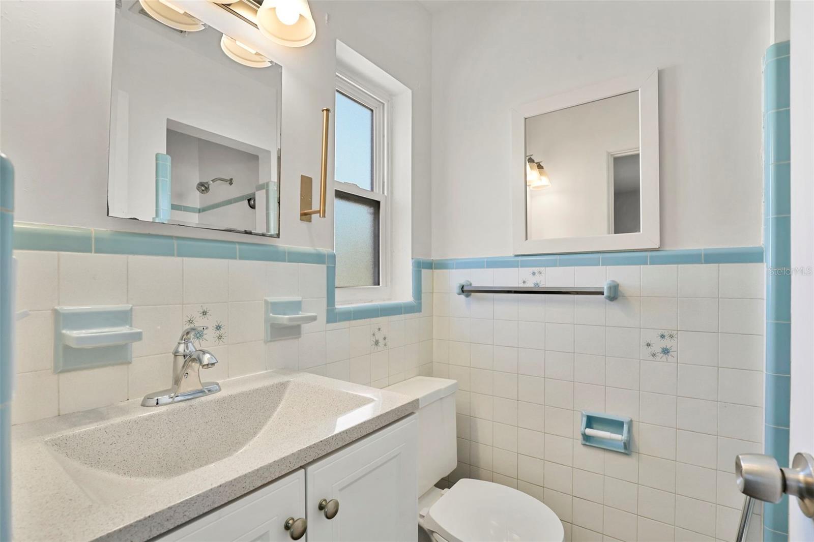 GARDEN MANOR SEC 2 - Residential