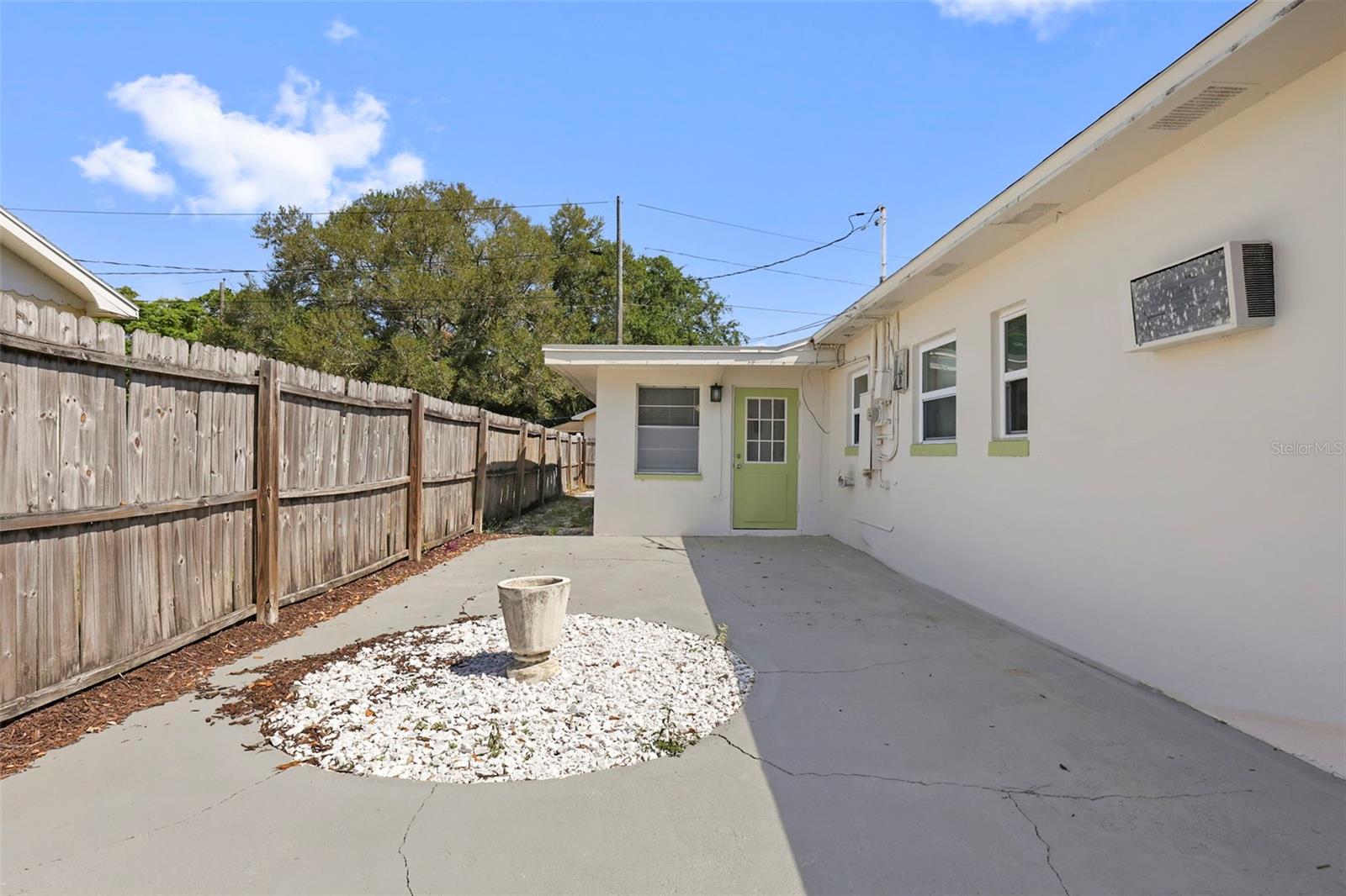 GARDEN MANOR SEC 2 - Residential