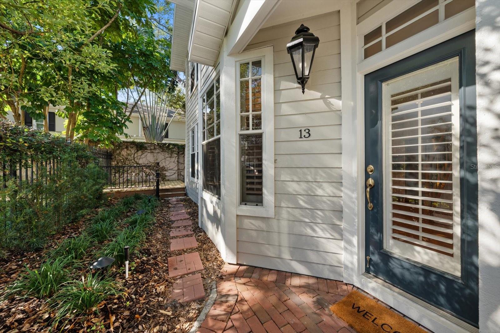 BAYSHORE WALK A CONDO - Residential