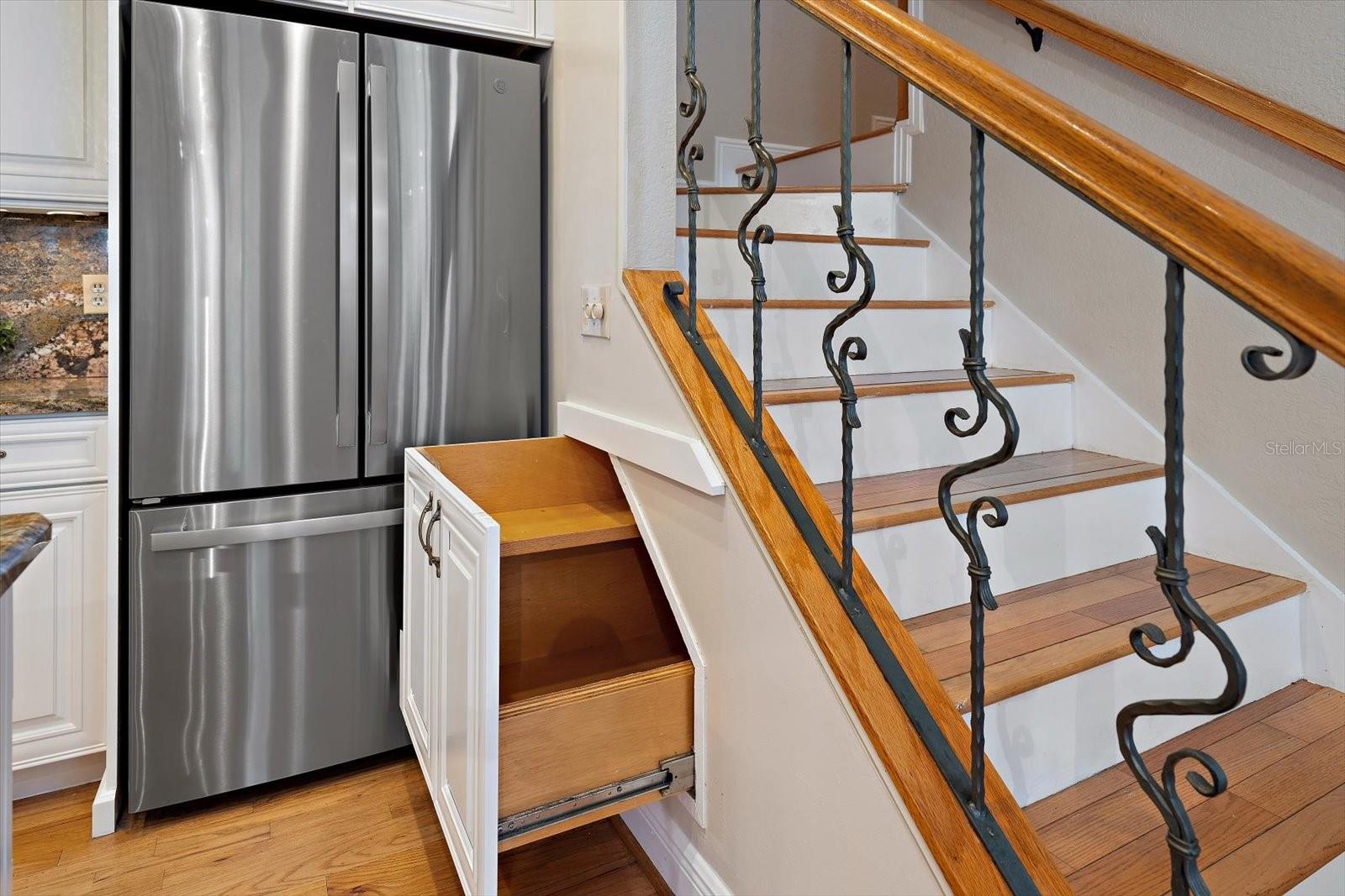 BAYSHORE WALK A CONDO - Residential