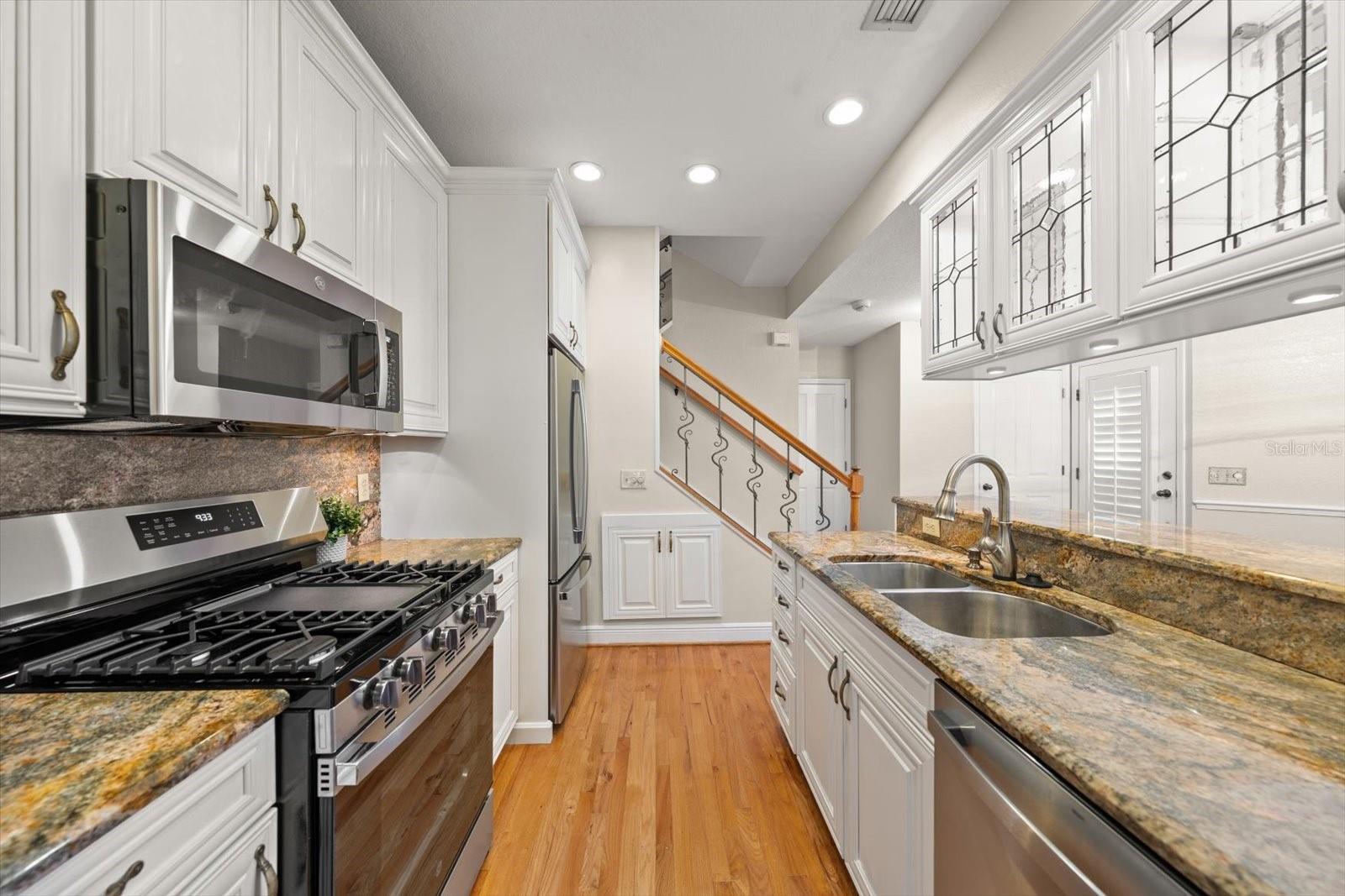 BAYSHORE WALK A CONDO - Residential