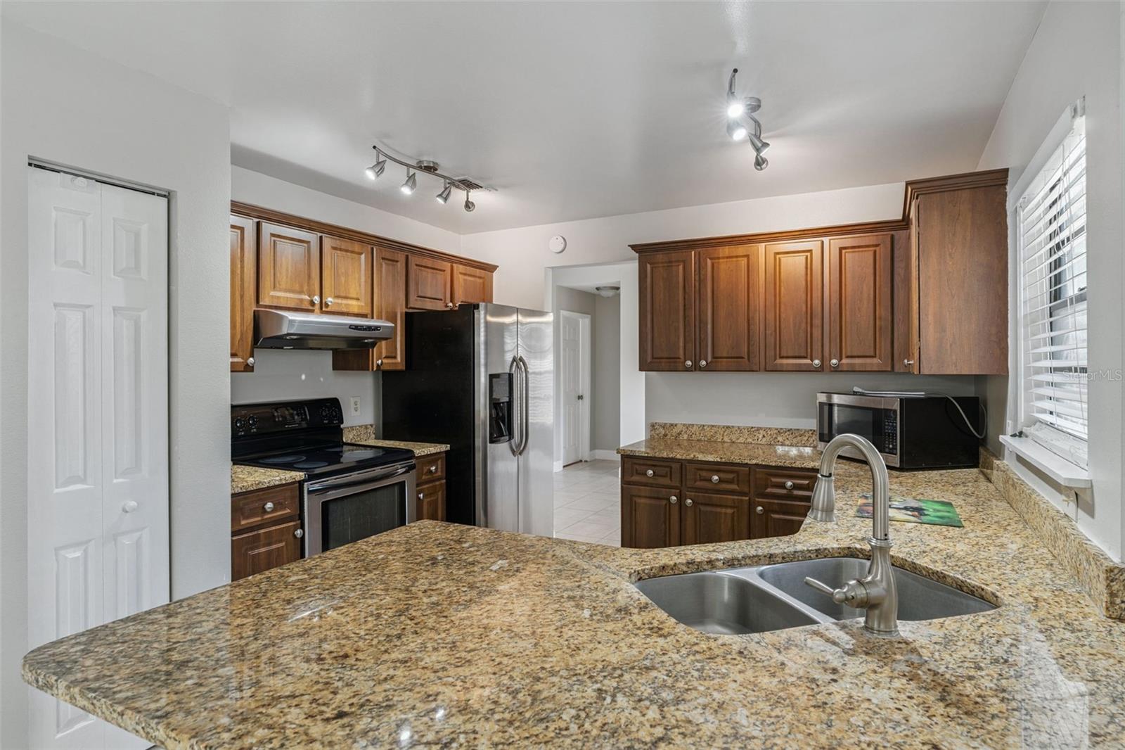 TWIN RIVERS SEC 4 UNIT 2 - Residential