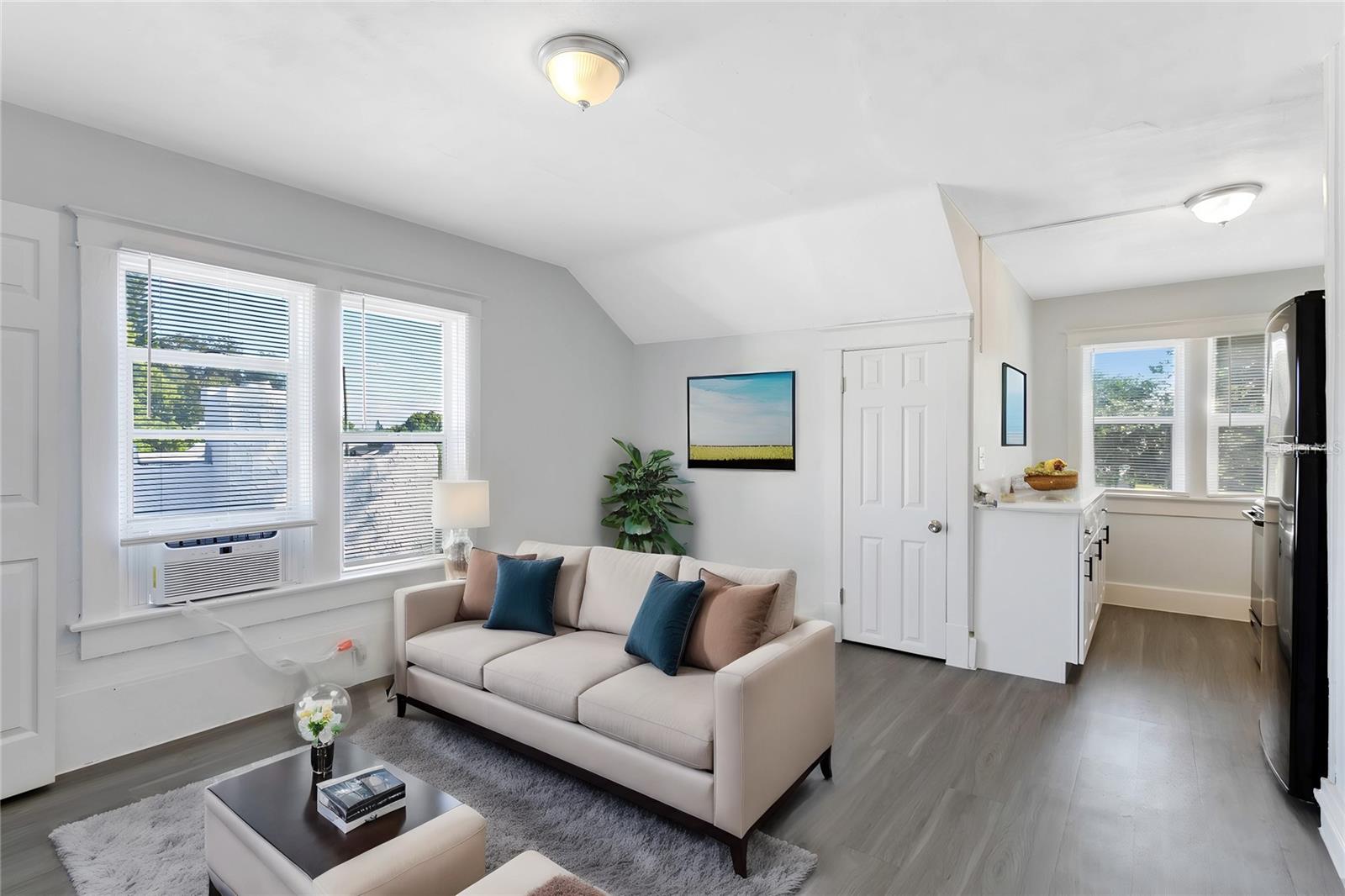 ST CLOUD 2ND TOWN OF - Residential Lease