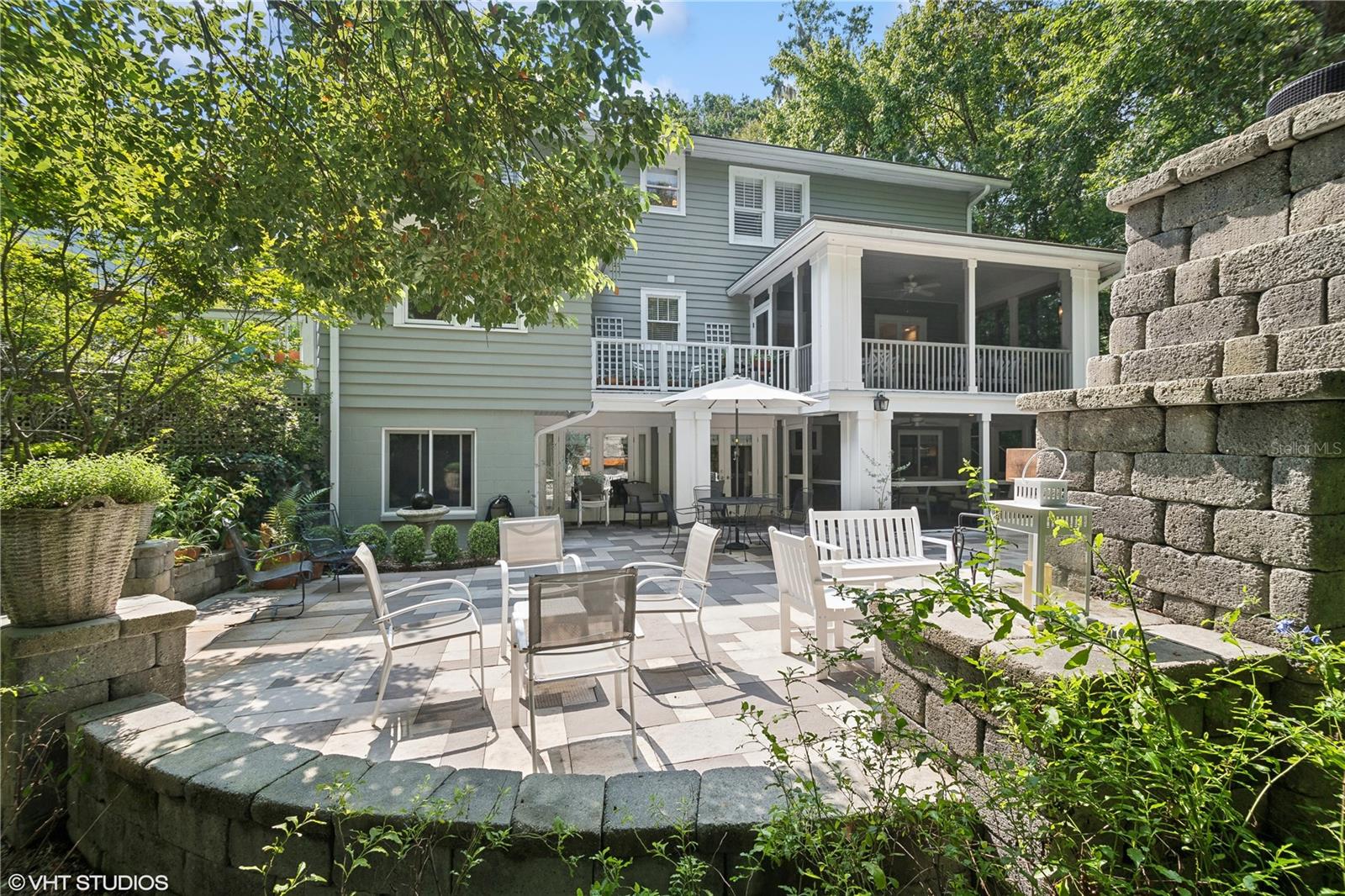 PALM TERRACE SHANNON & HOWARD REPLAT - Residential