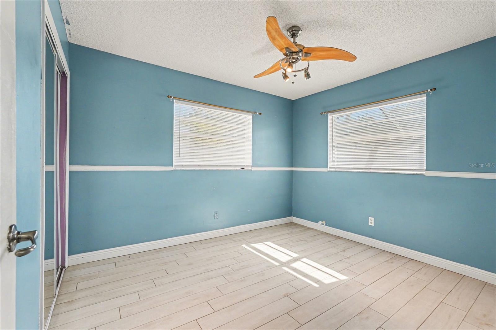 WOODBERY ESTATES FIRST ADDITIO - Residential